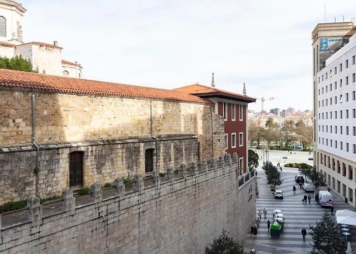 Casa Junto A La Catedral 桑坦德
